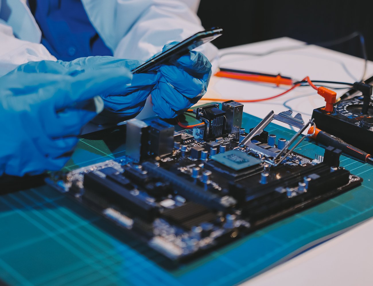Laptop Body & Hinge Repair